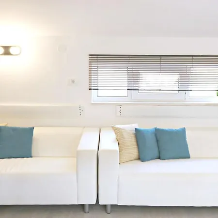 Modern In Peracko Blato With Sea View And Pool * 普洛切